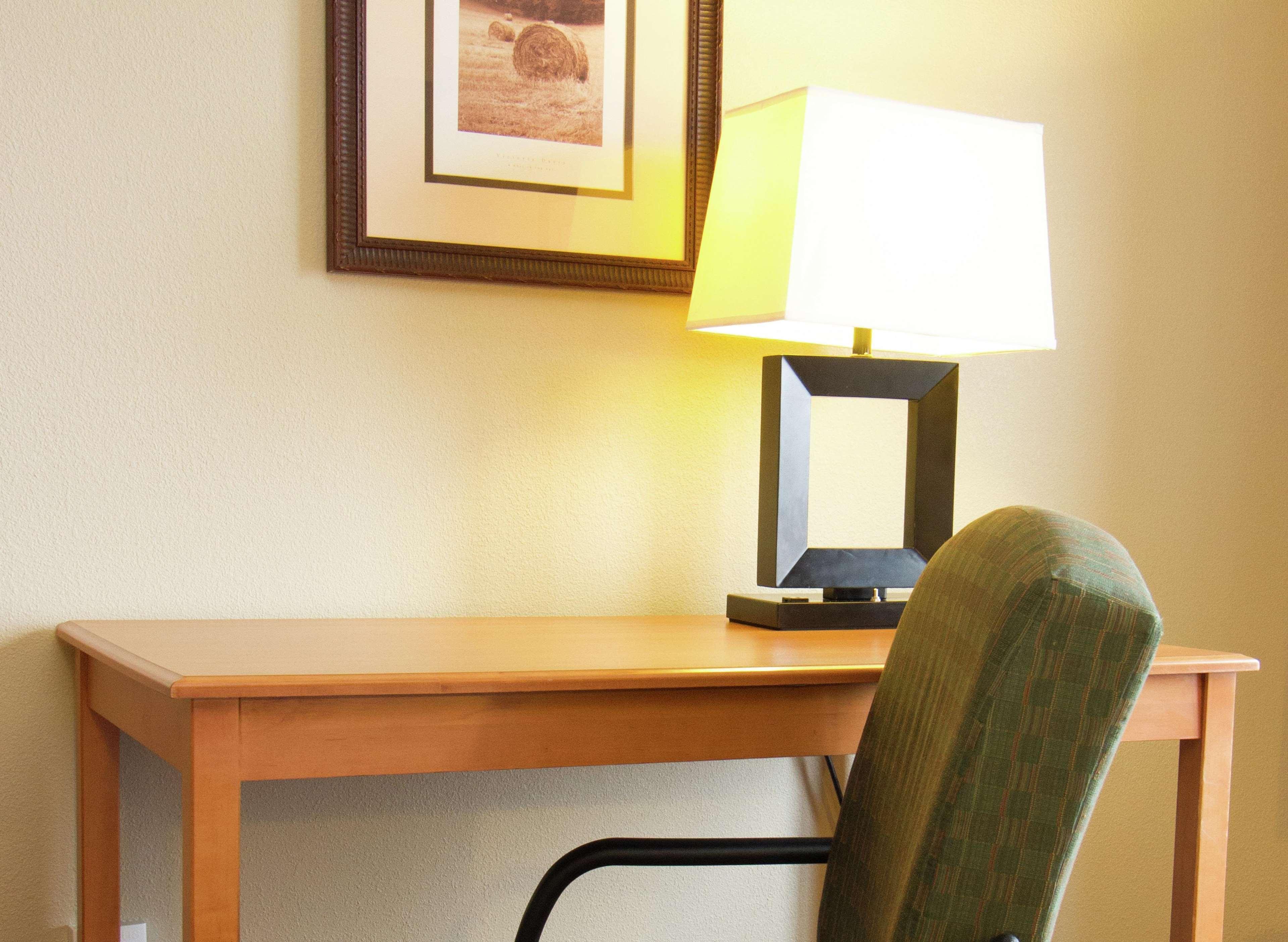 Hampton Inn Norfolk Exterior photo