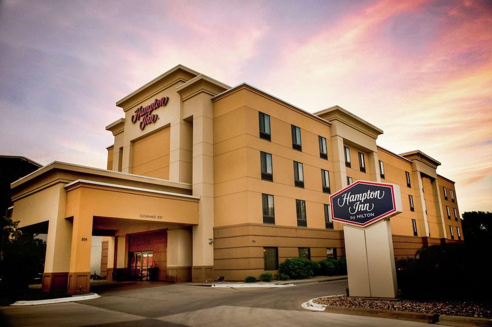 Hampton Inn Norfolk Exterior photo