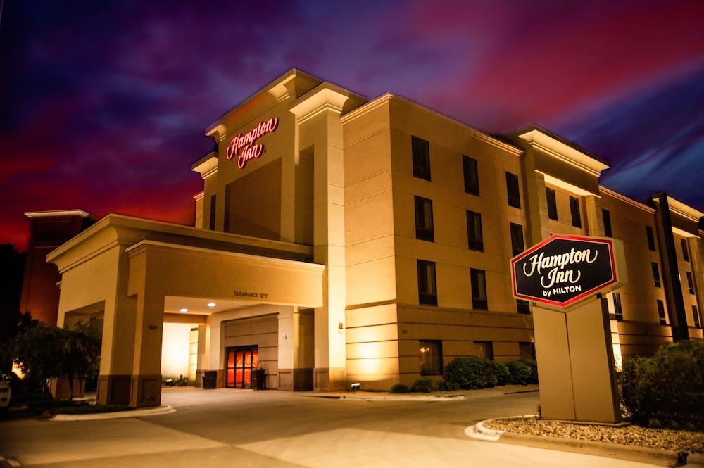 Hampton Inn Norfolk Exterior photo